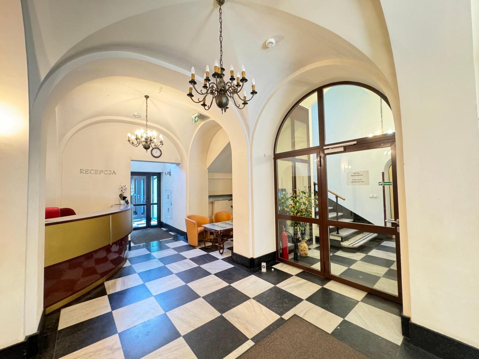 Hotel Mazowiecki Warschau Exterior foto